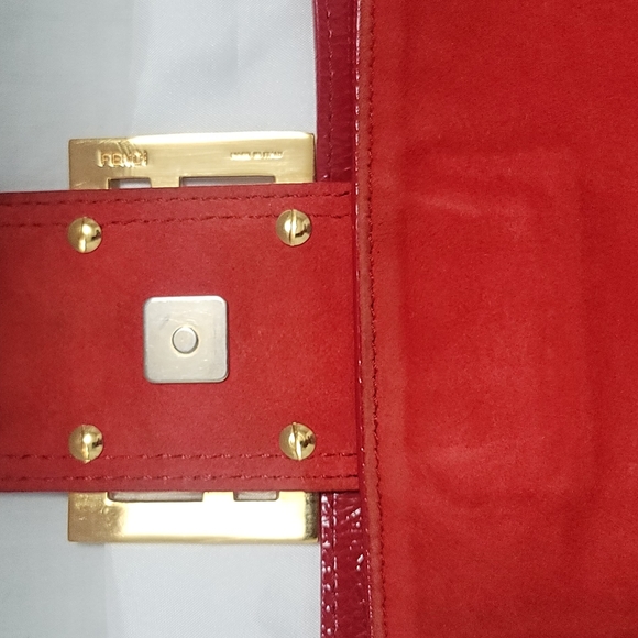 SOLD!!! Fendi XL baguette - Picture 8 of 14